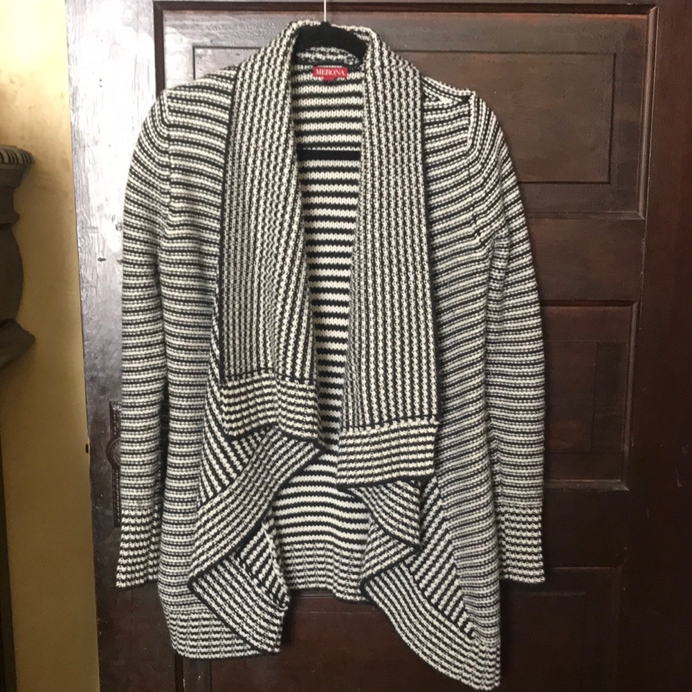 Merona black and white knit cardigan